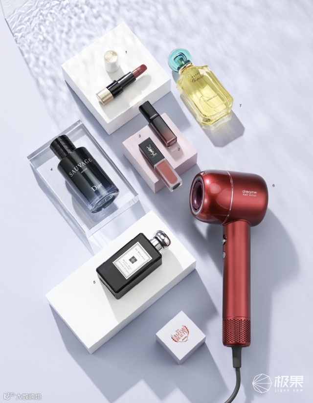 追觅HairArtist高速吹风机