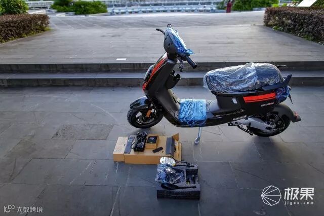 动力强劲续航长久,小牛电动车M+PRO也能有推背感