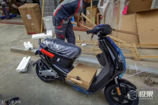 动力强劲续航长久,小牛电动车M+PRO也能有推背感