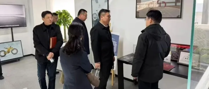 聚势合赢 | 凤台县政府县长李大庆一行莅临聚智合众科技考察交流共谋氢能产业新蓝图