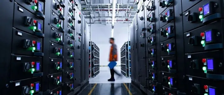 中国AI应用出海<em>占</em><em>比</em>76%聚焦应用层