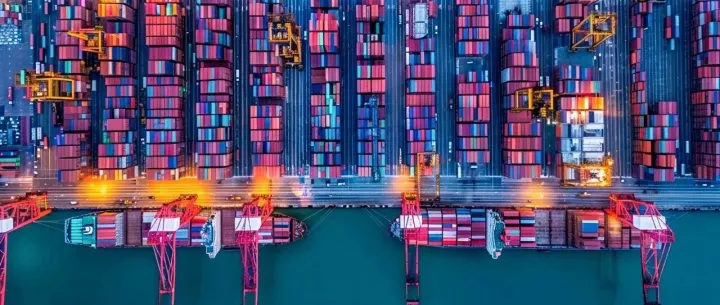 U.S. and China Suspend Port Fees for One Year