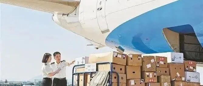 今年廈門空港跨境電商出口貨值突破100億元人民幣