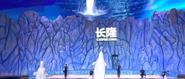 工作全力以赴，旅行热情奔赴