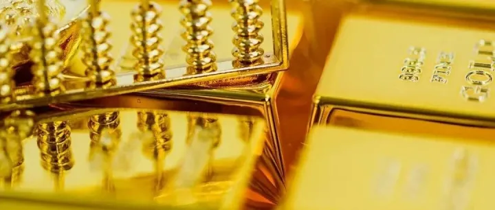 现货黄金首次涨破4400美元，5000美元有可能吗？