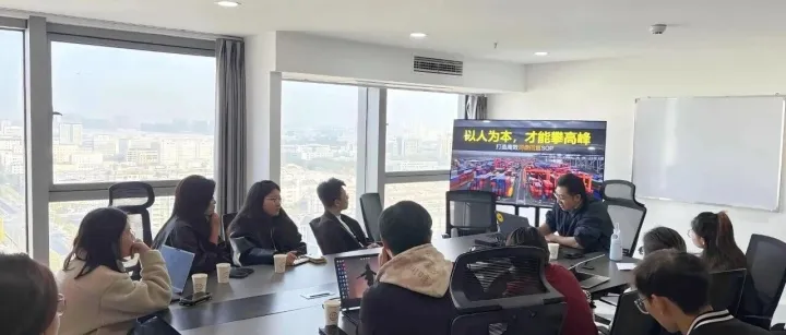 外贸大促复盘 + 出货节备战！刘真老师扬泰专场硬核输出，客户狂赞 “干货满满，实力圈粉”