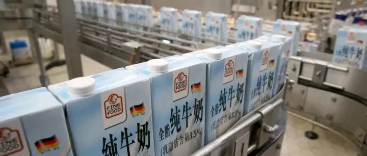 中国对欧洲乳制品采取临时反补贴措施！外媒：“是对欧盟加征电动车关税的报复”