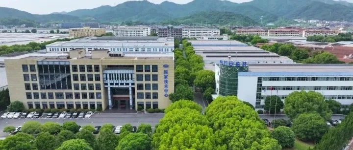 万安科技“总经理大讲堂”首讲开讲 ▏斯陈锋：共探企图事业之道