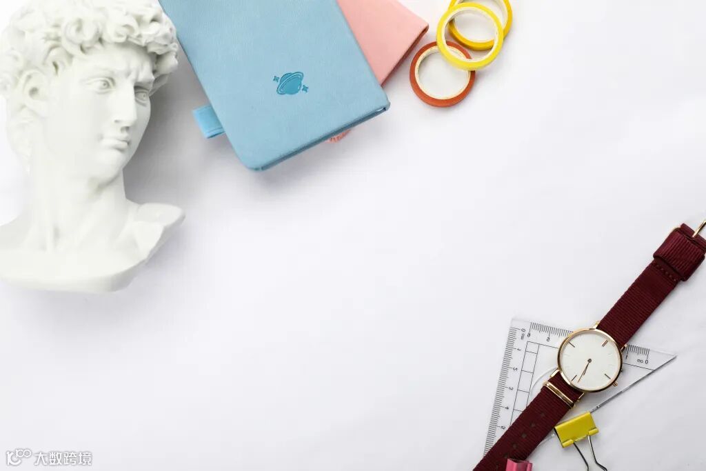 白色背景图大卫雕像手表校园物品摄影图 摄影