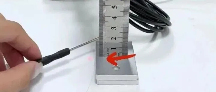 新品上新距离设定反射型光电传感器