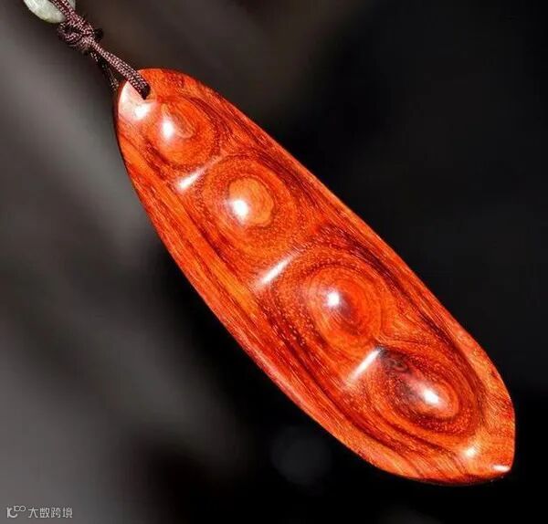 小叶紫檀特点之 密度