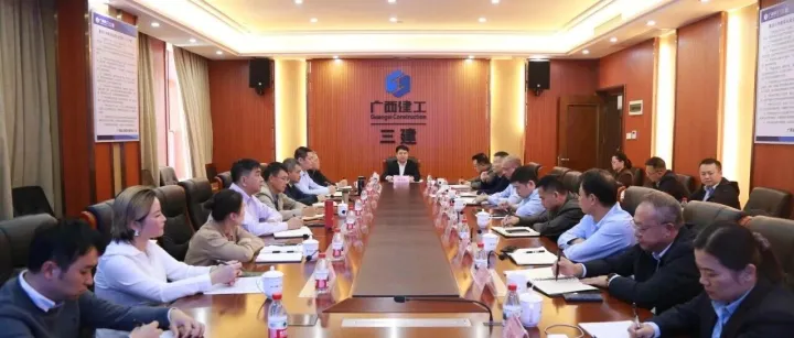 陈礼松到柳州片企业开展工作调研