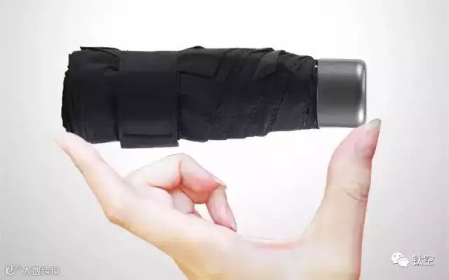 听说南方总下雨,给你推荐几把伞