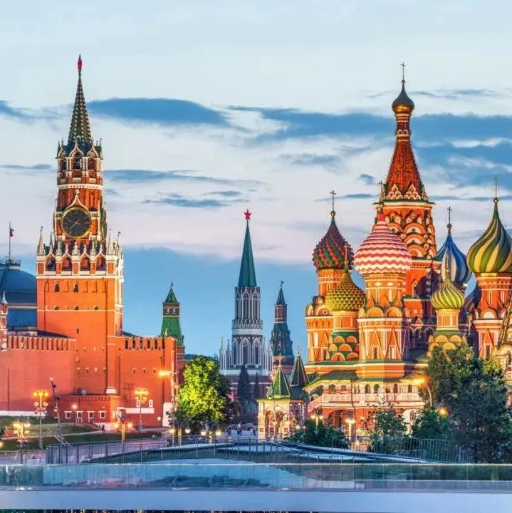 【官宣】全球追极光唯一免签地出现！欧洲风景+亚洲消费，俄罗斯根本找不到平替