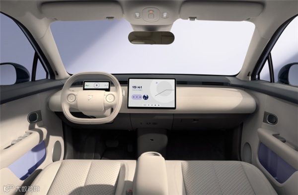 空间魔术师！Firefly萤火虫内饰首秀：全车27处储藏空间