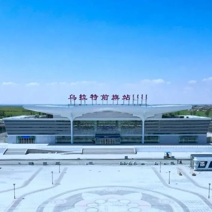 包银高铁包惠段今日正式开通