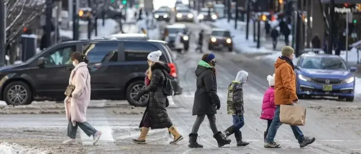 加拿大人口再创纪录？