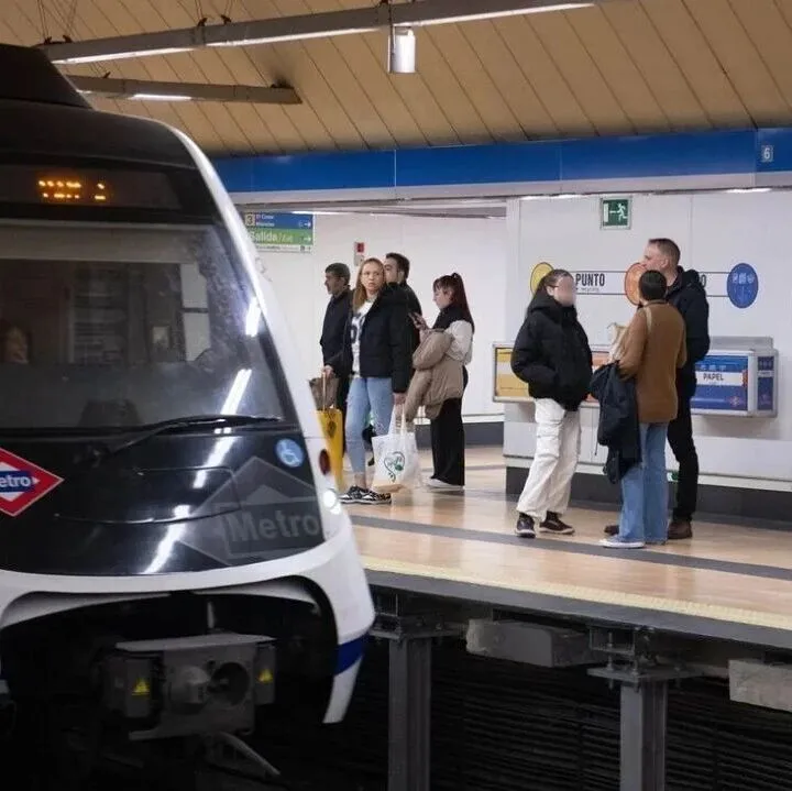 从中国空运抵达！马德里Legazpi站一月底迎首批站台门