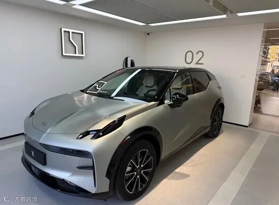 内饰布局变化大 2026款极氪X实车曝光