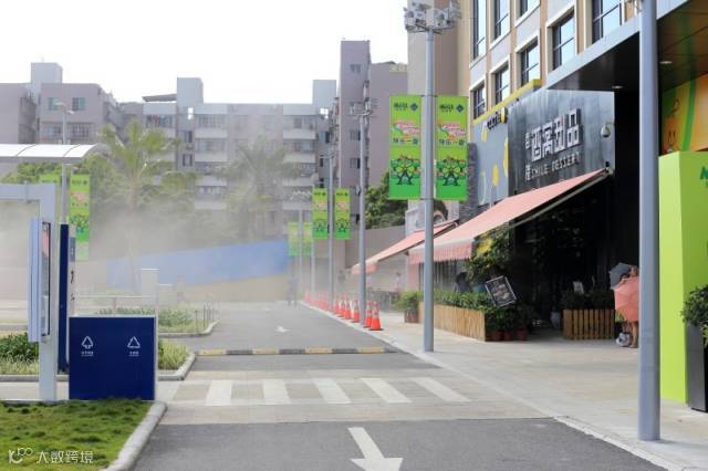 乐世界 记者1_看图王.jpg