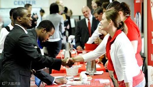 移民美国拿绿卡能享有的权利有哪些