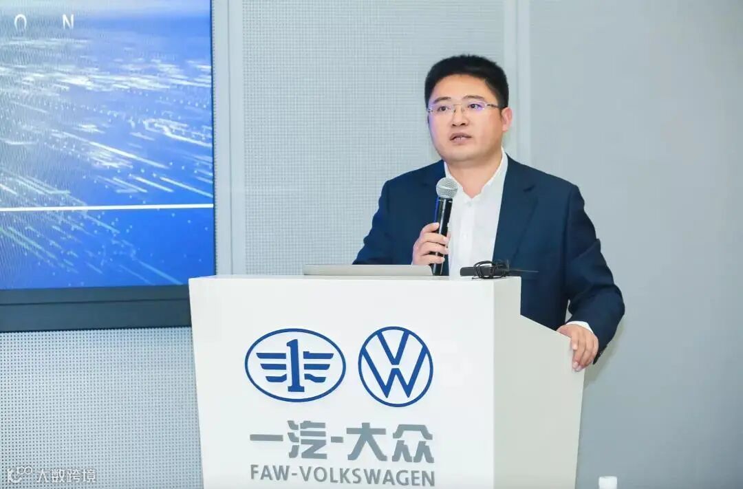 006mWEgmly4gwfwdorzr1j30u00jrmyw