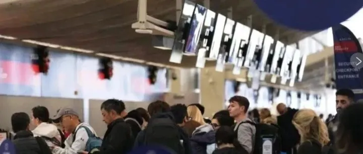 9国公民赴美受限！美国颁布新旅行禁令，公民亲属豁免条款也取消...哪些人不受影响？