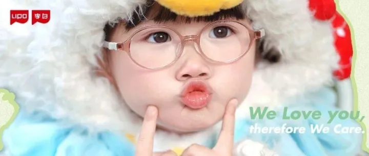 LIPO BABY｜人类幼崽不语，只是一味散发可爱