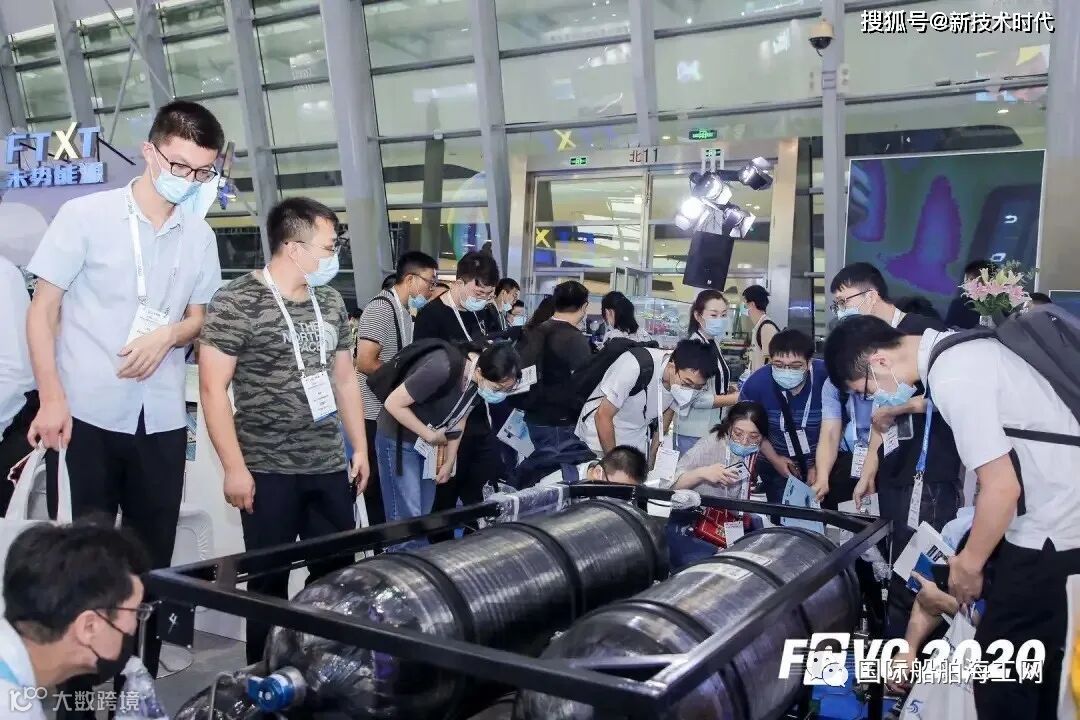 点击进入看图评论