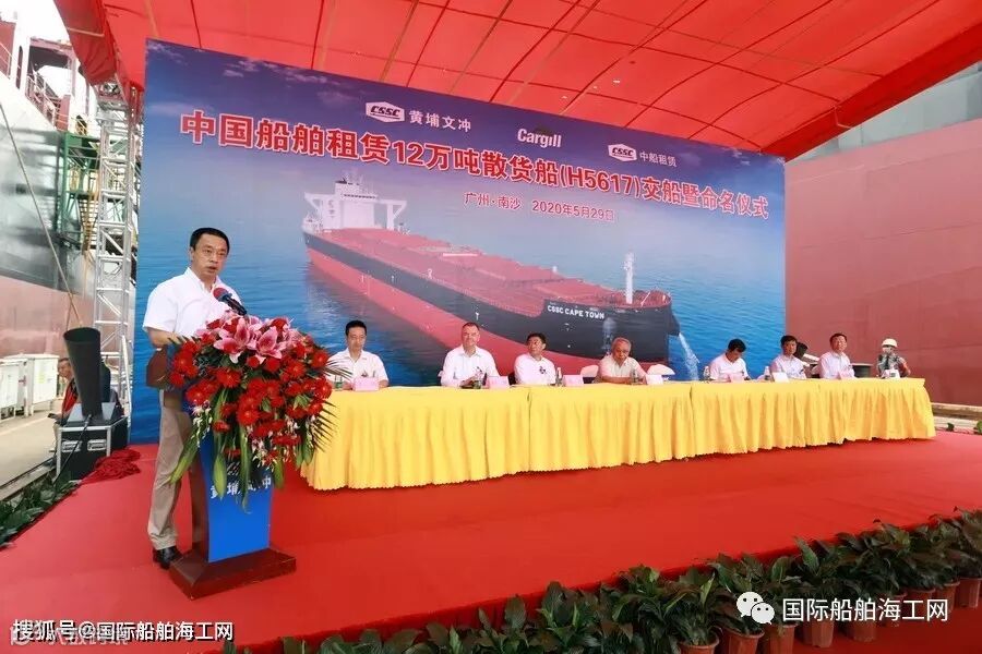 点击进入看图评论