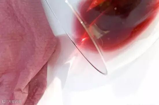 喝剩或过期葡萄酒的10大妙用