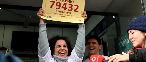 大奖来了！79432成为头奖号码,多位华人中了,一夜暴富！