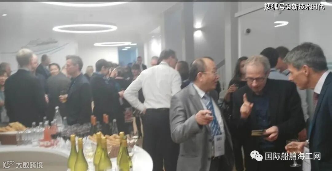 点击进入看图评论