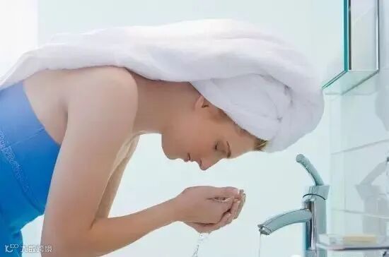 喝剩或过期葡萄酒的10大妙用