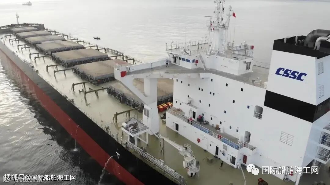 点击进入看图评论