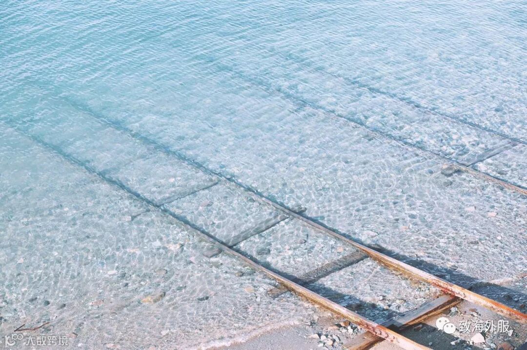 日本最美的靠海铁路「下滩站」 宛如《千与千寻》中的场景