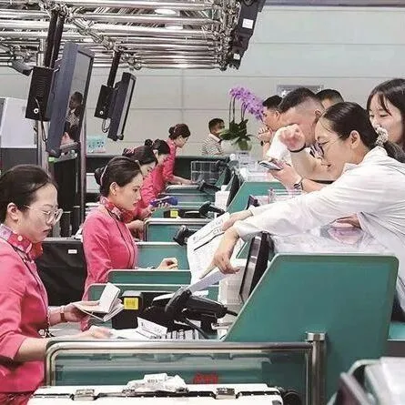 创新高！厦门机场2025年旅客吞吐量达2919万人次