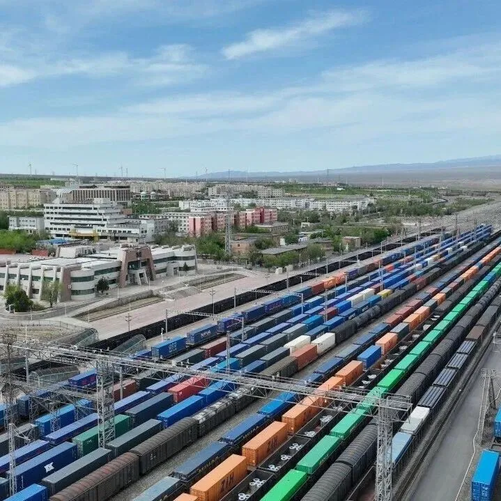 2025年阿拉山口口岸通行中欧班列达6408列