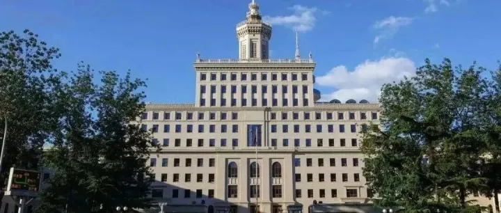 广电总局调整微短剧分类分层标准：300 万 + 成 “重点” 门槛