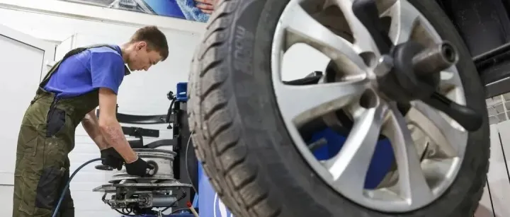 西方退场，冰雪留白！中国轮胎如何“聪明本土化”抢滩俄罗斯？