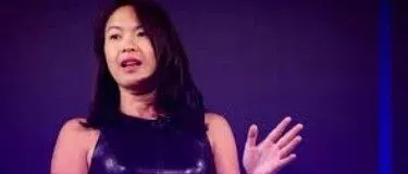 Christine Moy（Apollo 合伙人）在 Real-World Asset Summit 2025 说了什么？