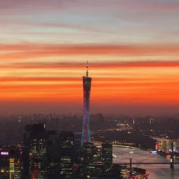 Exhibition spacechanged in <em>record</em> time