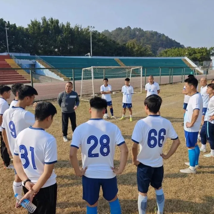 乘胜追击磨利剑 灵山队备战“县超”客场对决