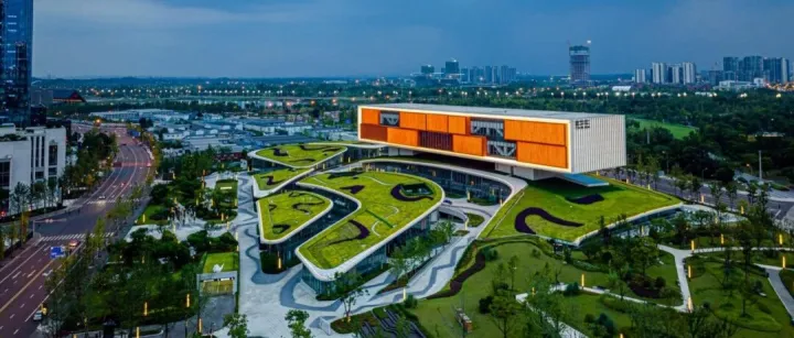 合作共赢：泽霖智能携手广汇美术馆共创AI漫剧新篇章