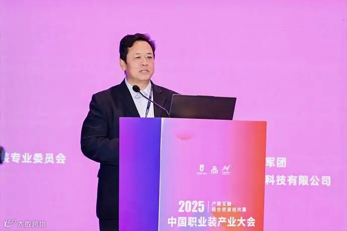 ZGD_2056-opq4055596062