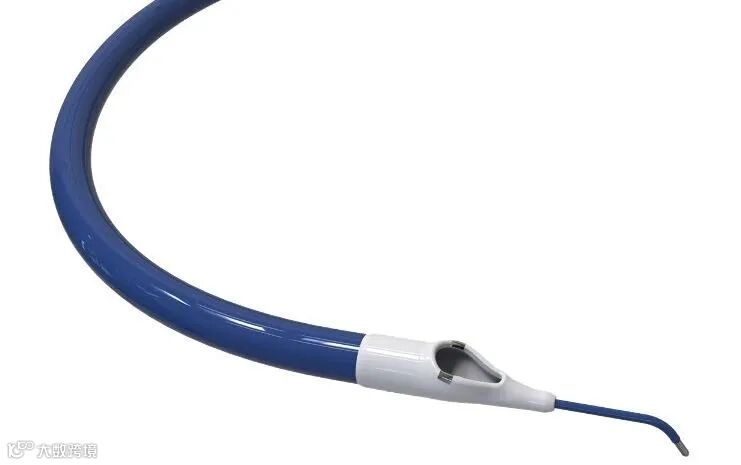 AVENTUS Directional dilator shaped tip