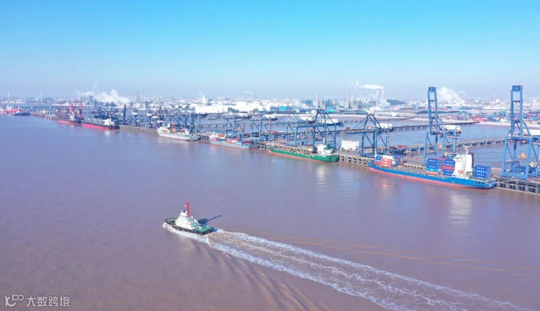 7zyQSO85_jmcw.jpg?auth_key=1768751999-0-