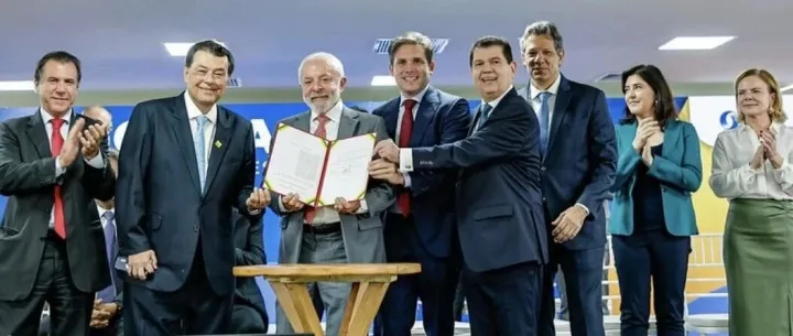 巴西：卢拉推出数字平台，开启税务新时代