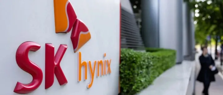 如果你现在还在等“内存价格回落”，可能已经站错了位！