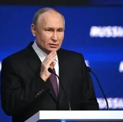 普京：俄罗斯需要主权AI技术